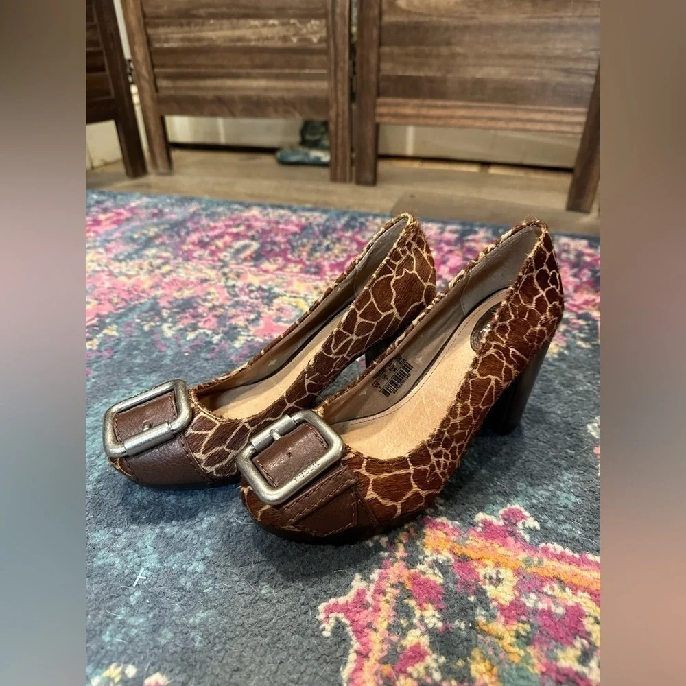 Fossil Maddox Giraffe Print Calf Hair Pump